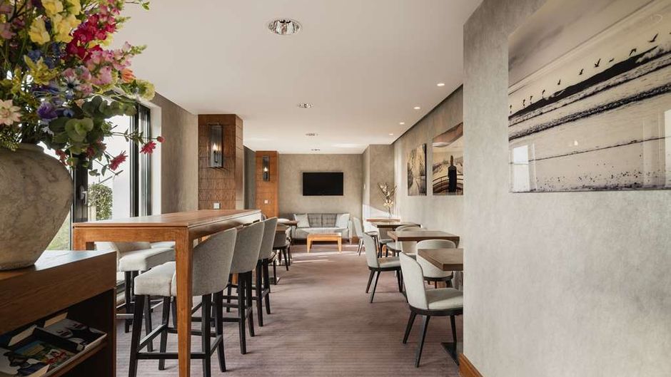 Hilton The Hague Lobby