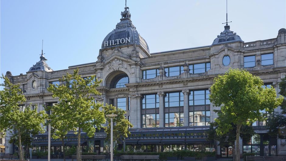 Hilton Antwerp Old Town Exterior