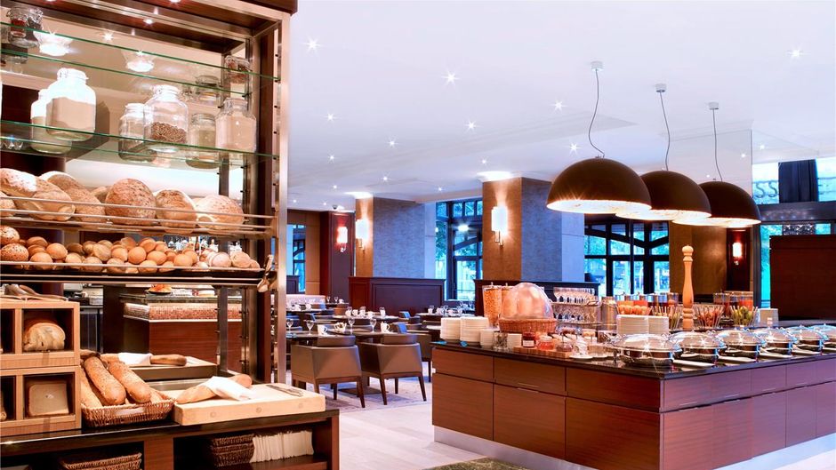 Hilton Antwerp Old Town Restaurant
