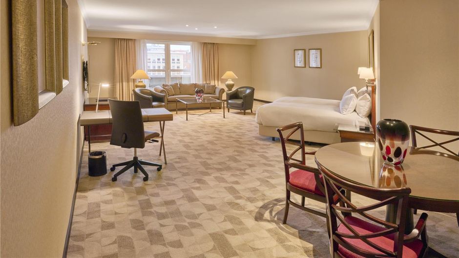 Hilton Antwerp Old Town Room
