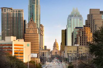 Embassy Suites Austin Dwntwn South Congr