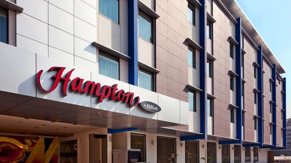 Hampton by Hilton Vadodara-Alkapuri Exterior