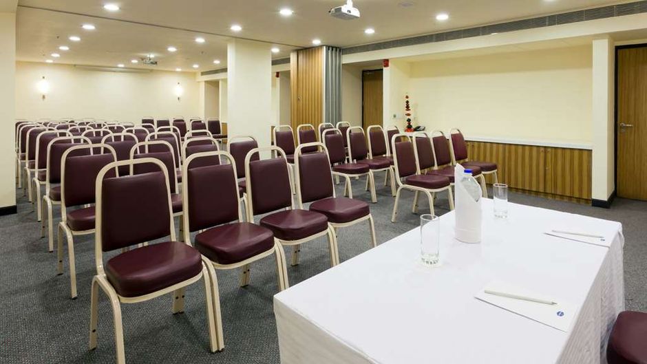 Hampton by Hilton Vadodara-Alkapuri Meeting