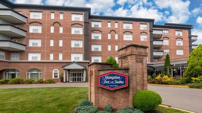Hampton Inn & Suites Stamford
