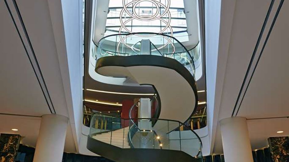 Waldorf Astoria Berlin Lobby