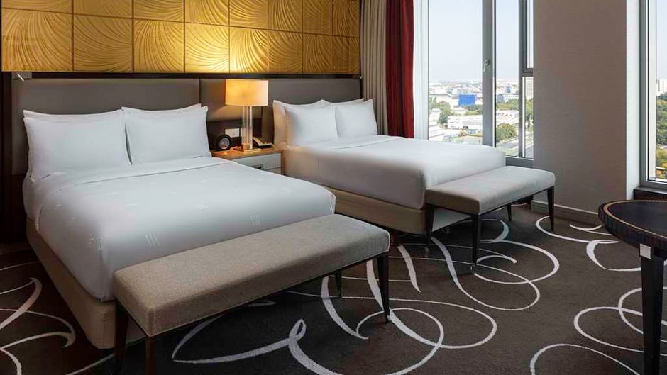 Waldorf Astoria Berlin Room