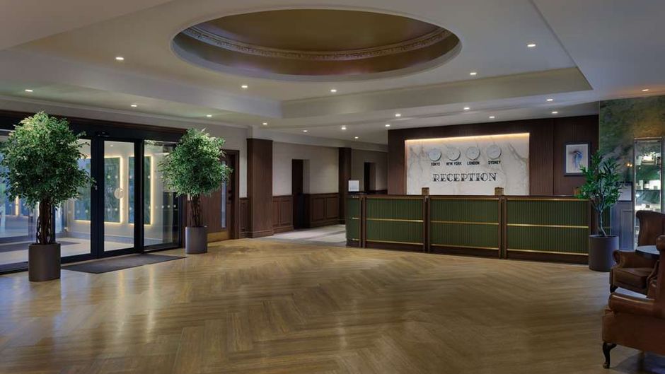 DoubleTree Hilton Belfast Templepatrick Lobby