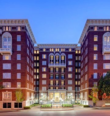 Hampton Inn & Suites Downtown Tutwiler