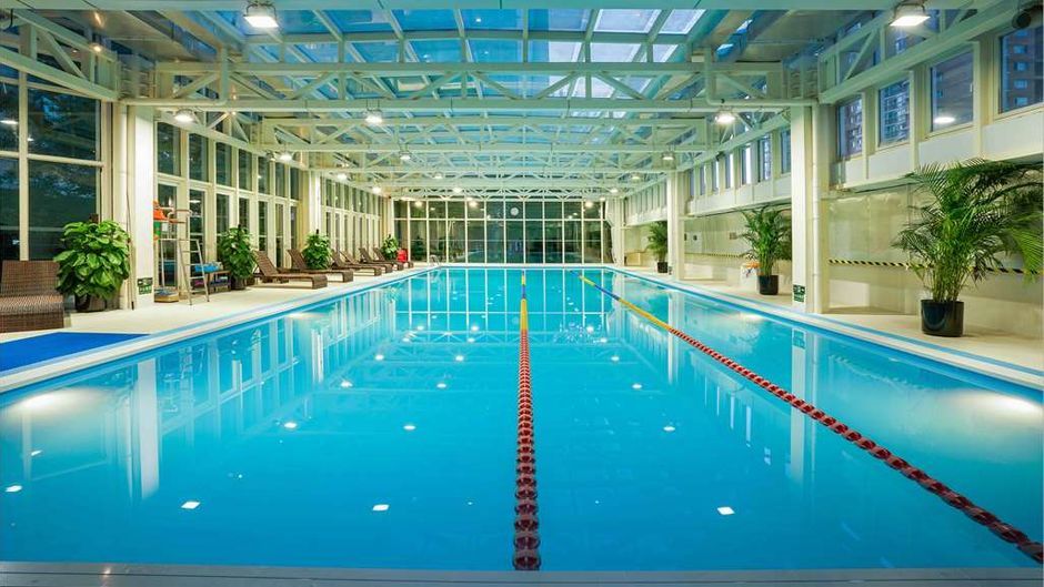 DoubleTree Beijing Pool