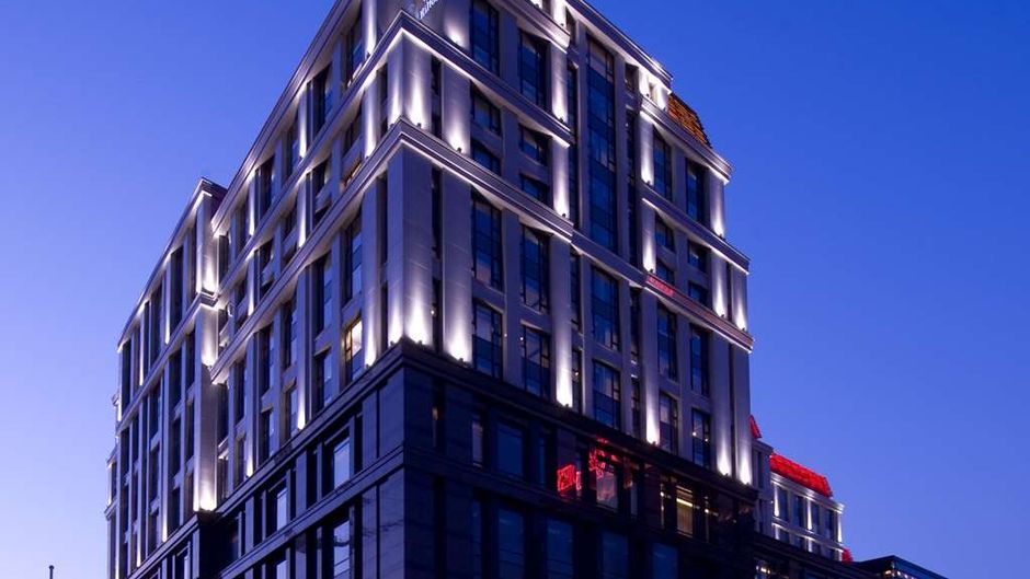 Hilton Beijing Wangfujing Exterior