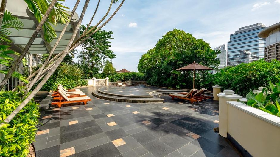 Conrad Bangkok Exterior