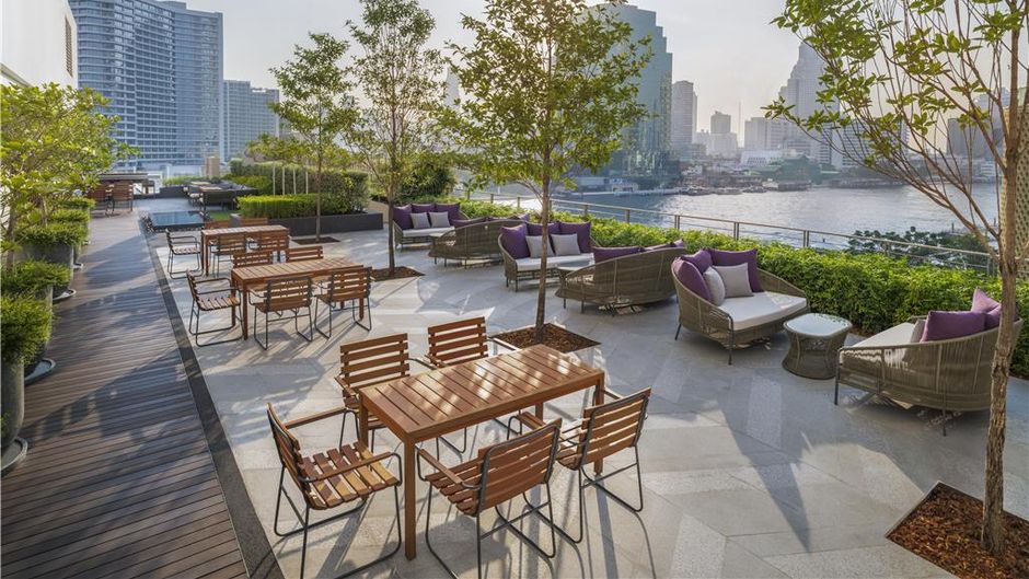 Millennium Hilton Bangkok Beach
