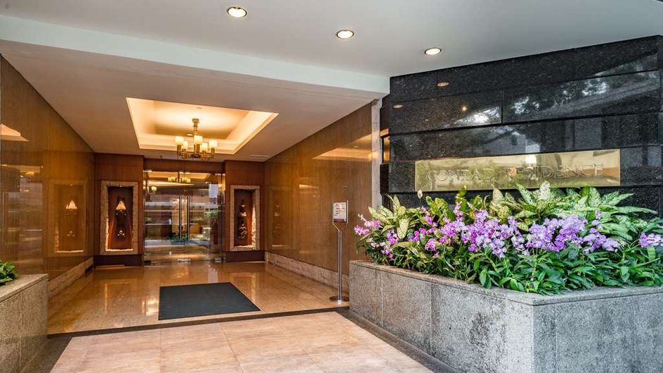 Conrad Bangkok Residences Lobby