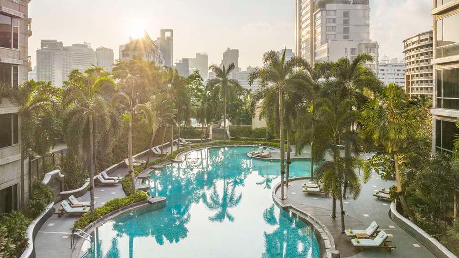 Conrad Bangkok Residences Pool