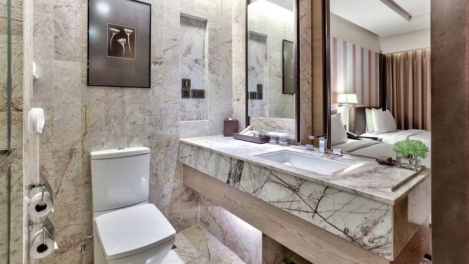 DoubleTree by Hilton Sukhumvit Bangkok Room