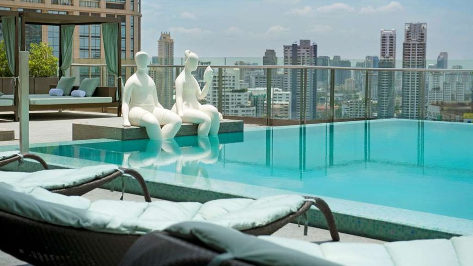 Hilton Sukhumvit Bangkok Pool