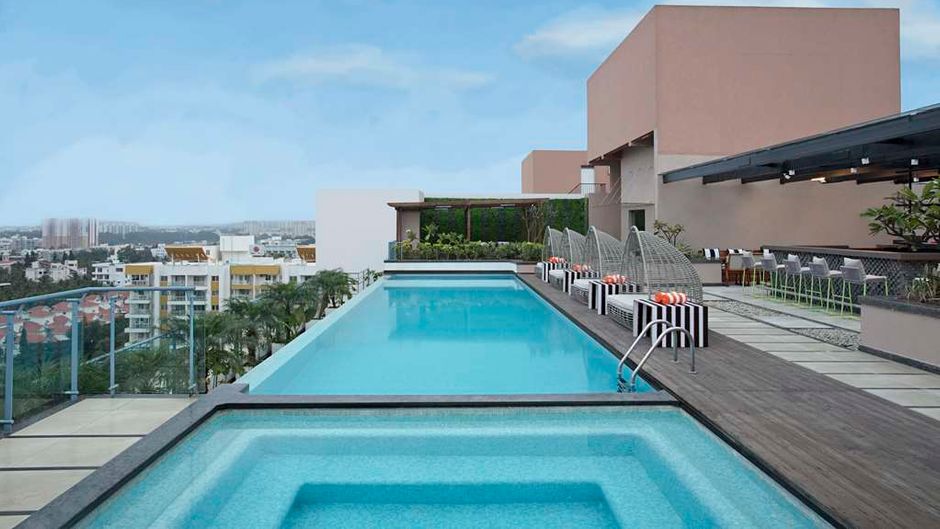 DoubleTree Suites by Hilton Bengaluru Ou Pool