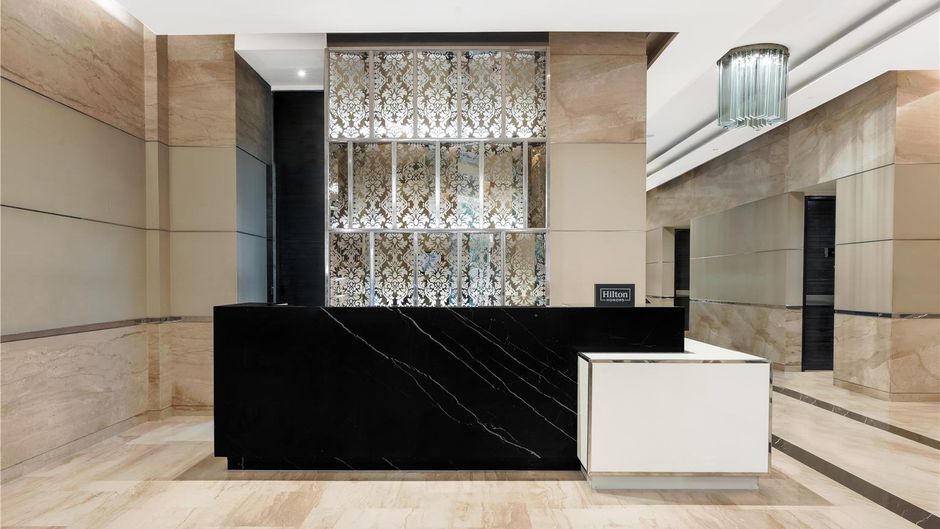 DoubleTree Suites by Hilton Bengaluru Ou Lobby