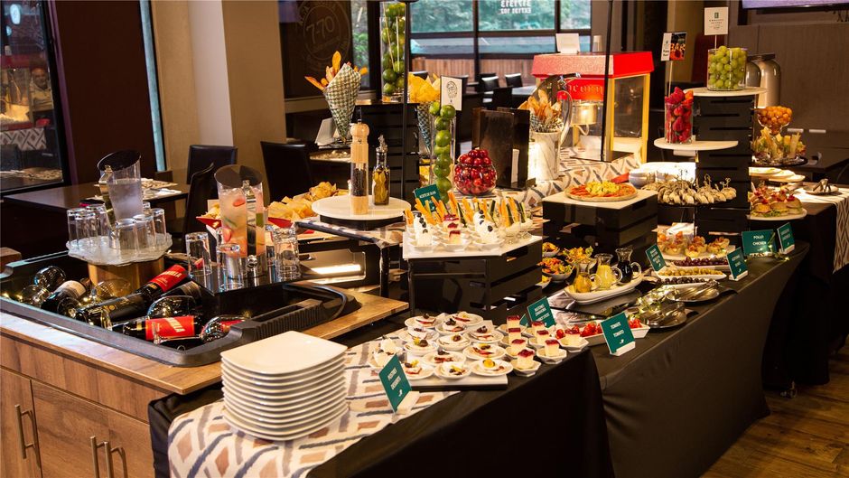 Embassy Suites by Hilton Bogota Restaurant