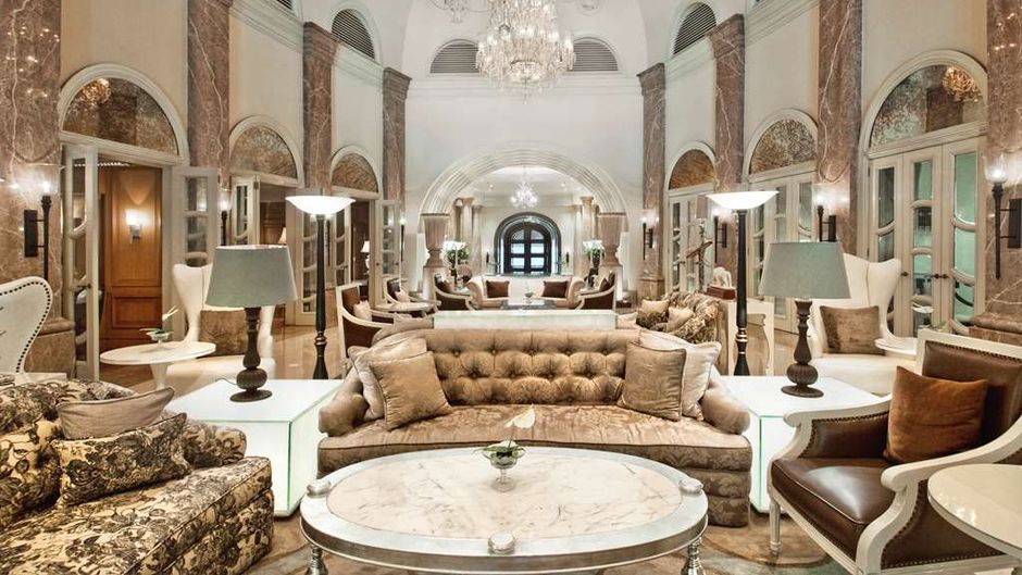 Hilton Mumbai International Airport Lobby