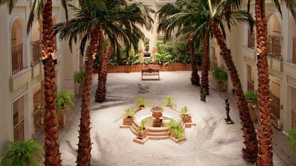 Hilton Mumbai International Airport Lobby