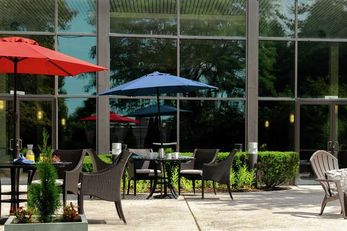 Doubletree Hotel Boston/Milford