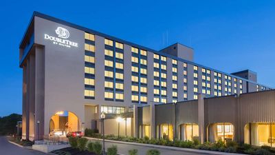 DoubleTree by Hilton Boston North Shore