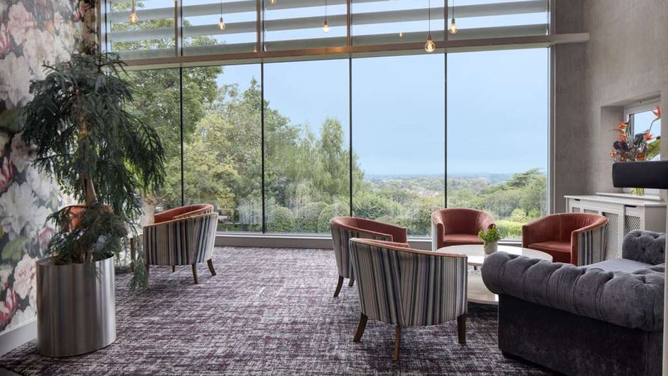 DoubleTree by Hilton Bristol South Lobby