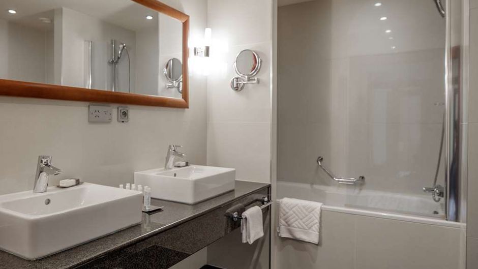 DoubleTree by Hilton Hotel Bratislava Room