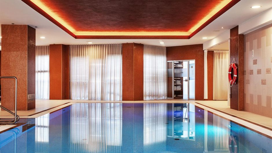 DoubleTree by Hilton Hotel Bratislava Pool