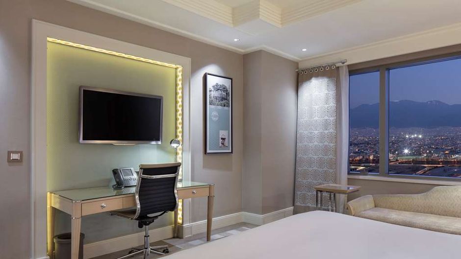 Hilton Bursa Convention Center and Spa Room