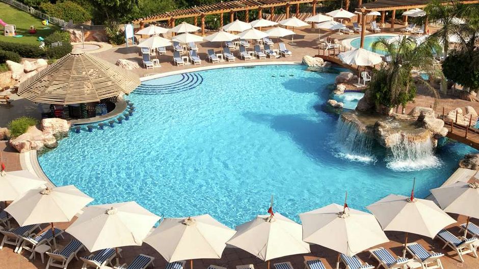 Hilton Pyramids Golf Pool