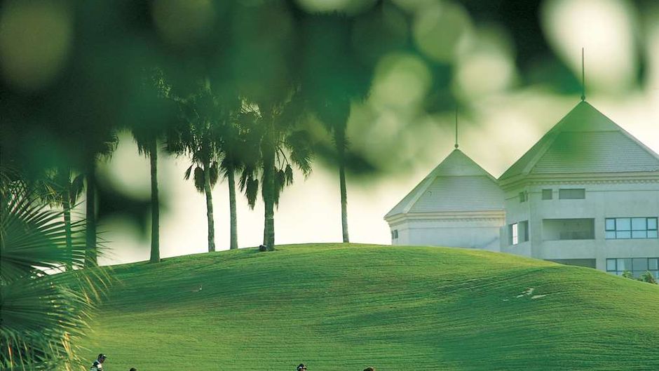 Hilton Pyramids Golf Golf