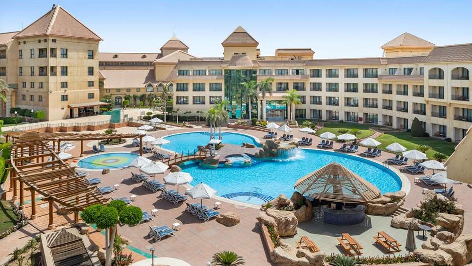 Hilton Pyramids Golf Pool