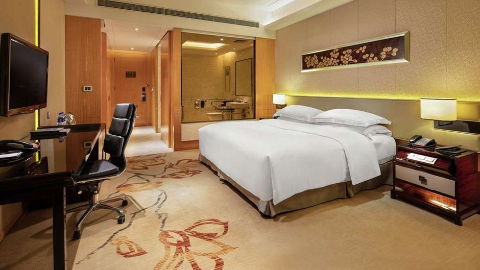 Hilton Guangzhou Baiyun Hotel Room