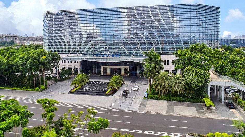 Hilton Guangzhou Baiyun Hotel Exterior