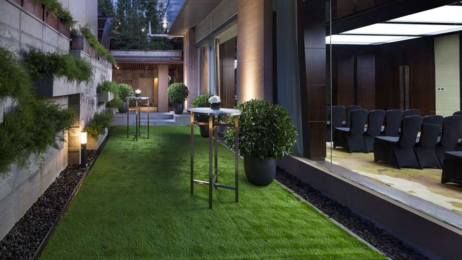 Doubletree by Hilton Hotel Guangzhou Exterior
