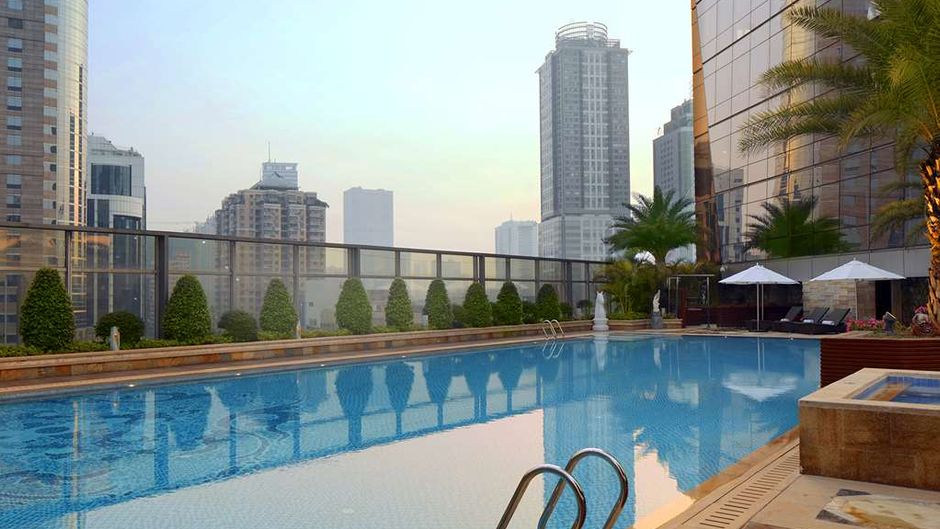 Doubletree by Hilton Hotel Guangzhou Pool