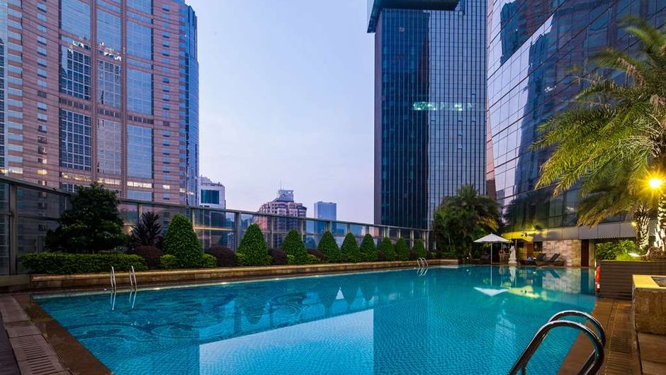 Doubletree by Hilton Hotel Guangzhou Pool