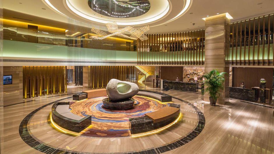 DoubleTree by Hilton Hotel Science City Lobby