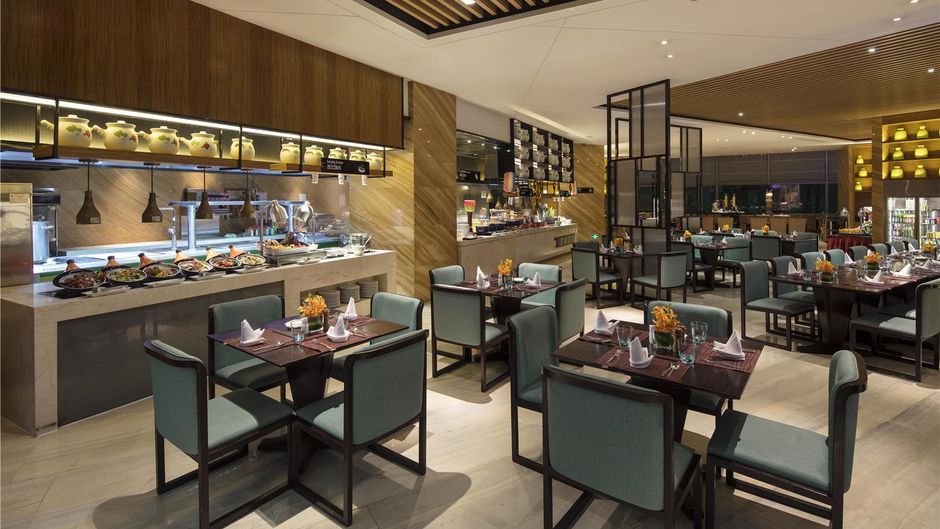 DoubleTree by Hilton Hotel Science City Restaurant