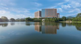 DoubleTree by Hilton Hotel Science City