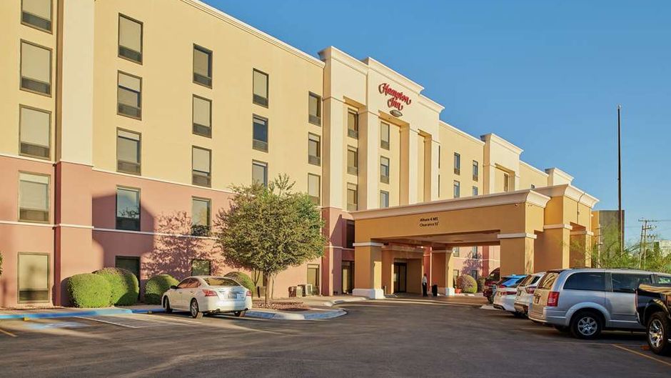 Hampton Inn by Hilton Ciudad Juarez Exterior