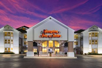 Hampton Inn & Suites Hoffman Estates