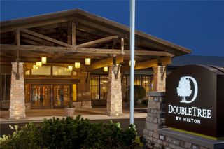 Doubletree Hotel Libertyville-Mundelein
