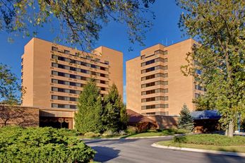 Hilton Chicago Northbrook