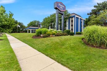 Hampton Inn Naperville