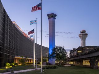Hilton Chicago O'Hare Airport