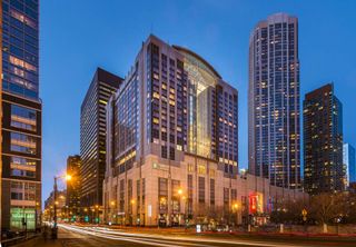 Embassy Suites Downtown Magnificent Mile