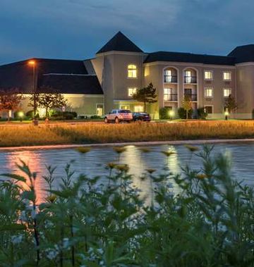 Doubletree Hotel Wood Dale/Elk Grove